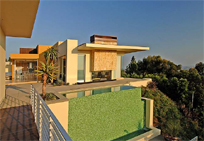 Custom Pools or Aquatic Art?